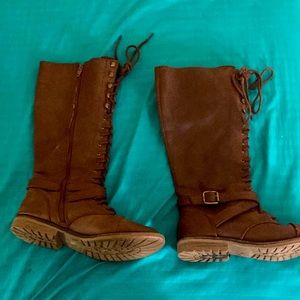 Target, Size 8, Brown